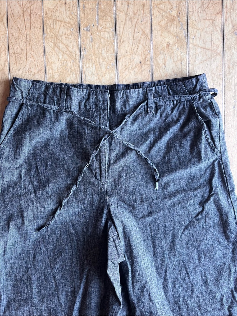 Reitmans Relaxed Charcoal Cotton‑Blend Cropped Wide-Leg Drawstring Pants Size 16 - Picture 3 of 8